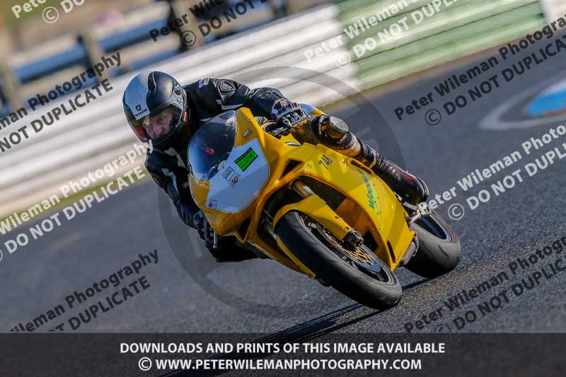 PJM Wedding Photography;enduro digital images;event digital images;eventdigitalimages;mallory park;mallory park photographs;mallory park trackday;mallory park trackday photographs;no limits trackdays;peter wileman photography;racing digital images;trackday digital images;trackday photos